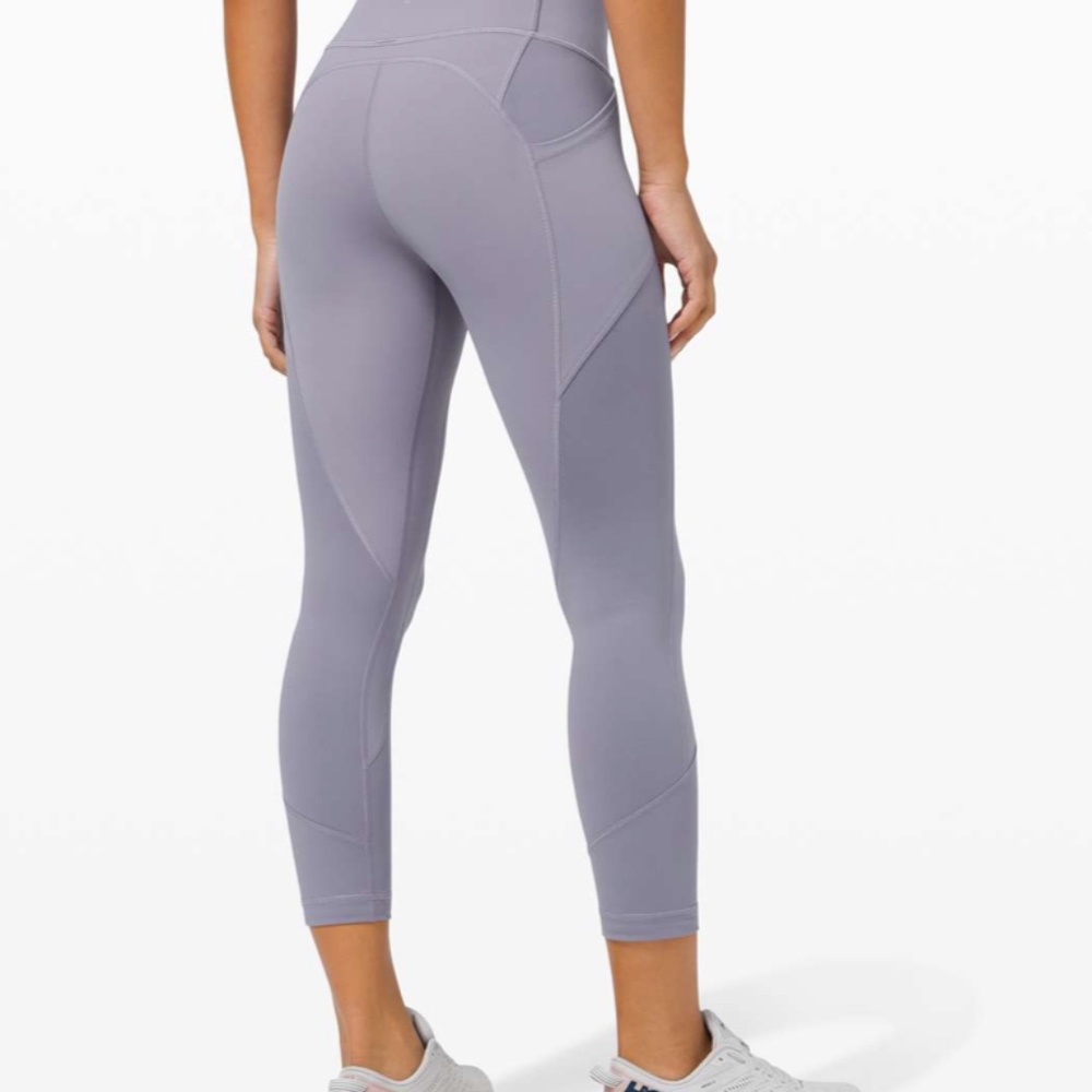 All the Right Places High-Rise Waist Crop 23 ( Peri Purple)